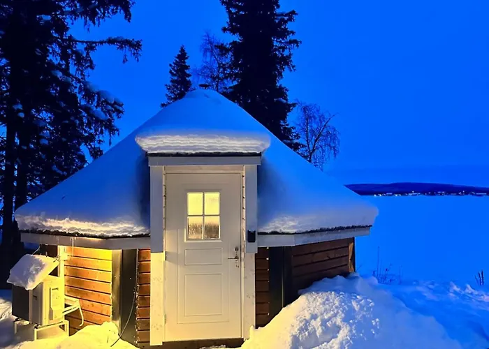 Northernlight Cabin 2