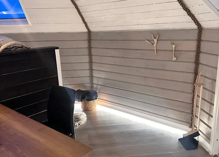 Northernlight Cabin 2
